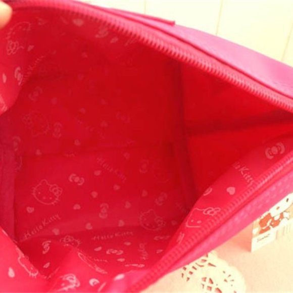 Hello kitty makeup bag - Picture 2 of 9